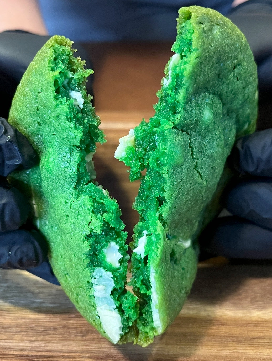 Pandan White Choco Cookies